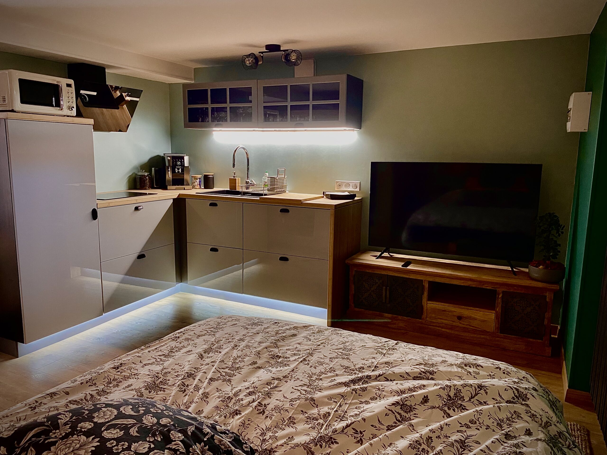 Love room