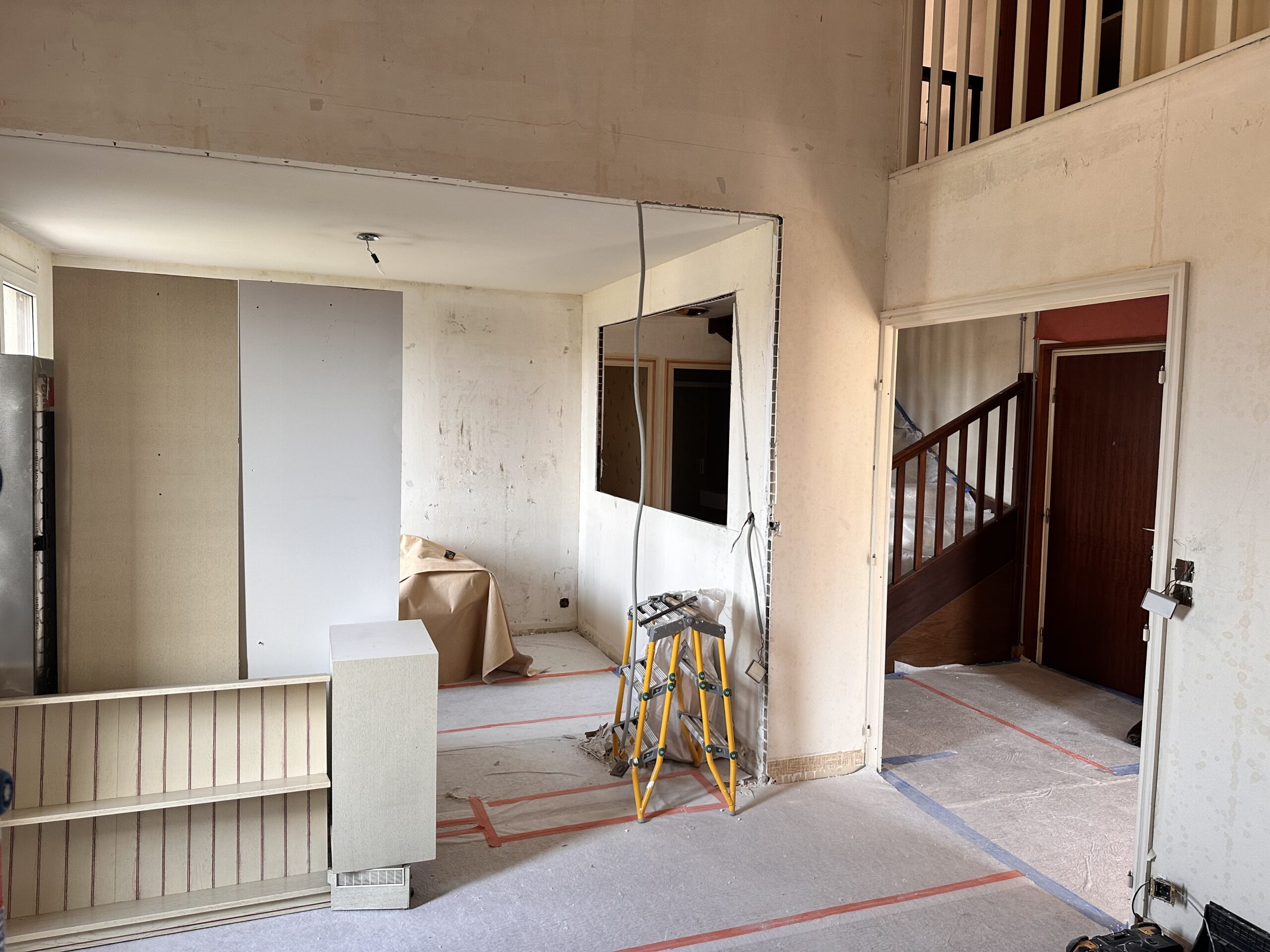 Rénovation complète et ouverture des espaces de vie